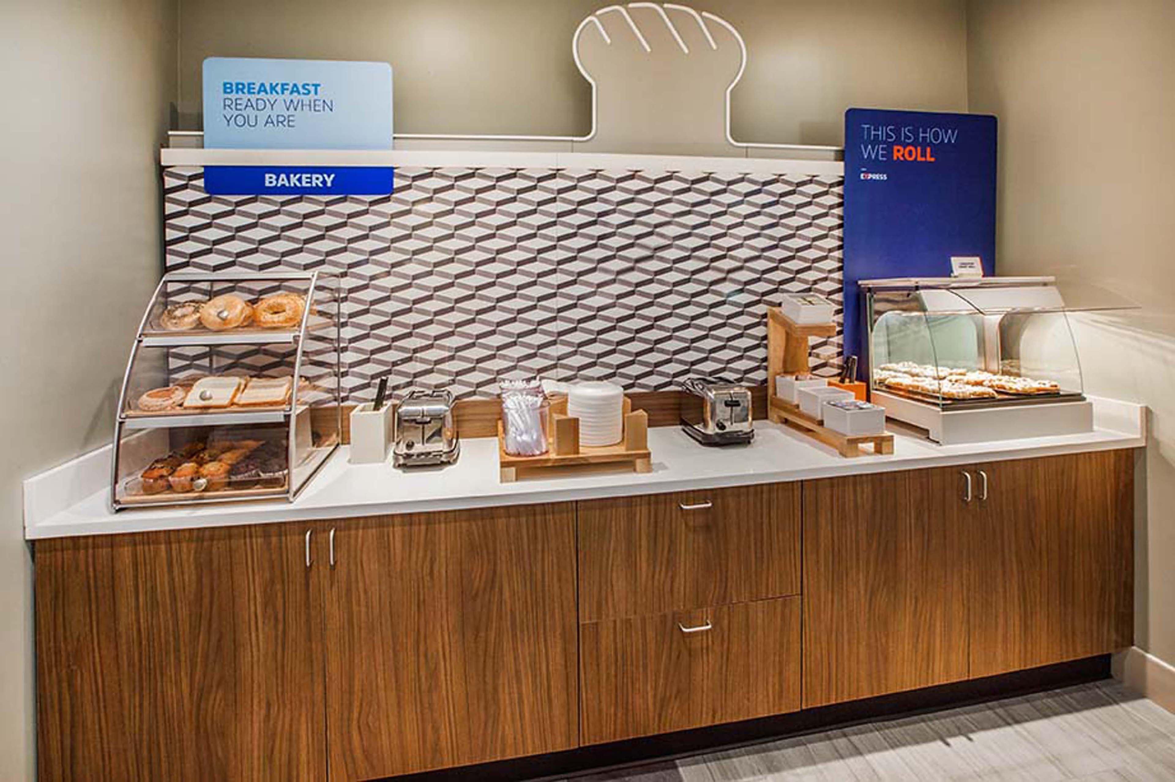 Holiday Inn Express Hotel & Suites Fort Wayne By Ihg Ellisville Eksteriør bilde